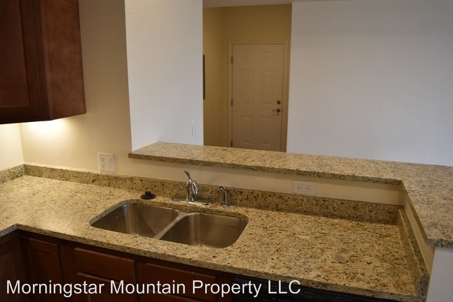 Building Photo - 2 br, 2 bath Apartment - 500 Red Table Dr