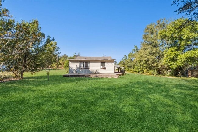 Primary Photo - 40542 W 3rd Ave