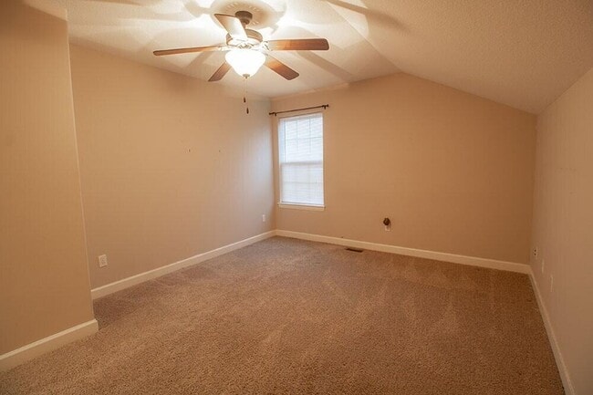 Building Photo - 7413 Rosedown Dr