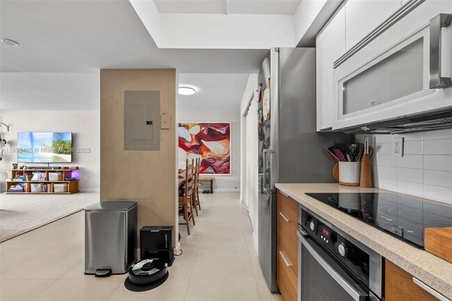 Building Photo - 1775 Washington Ave