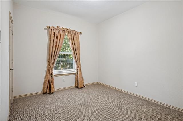 Building Photo - 3808 Vienna St