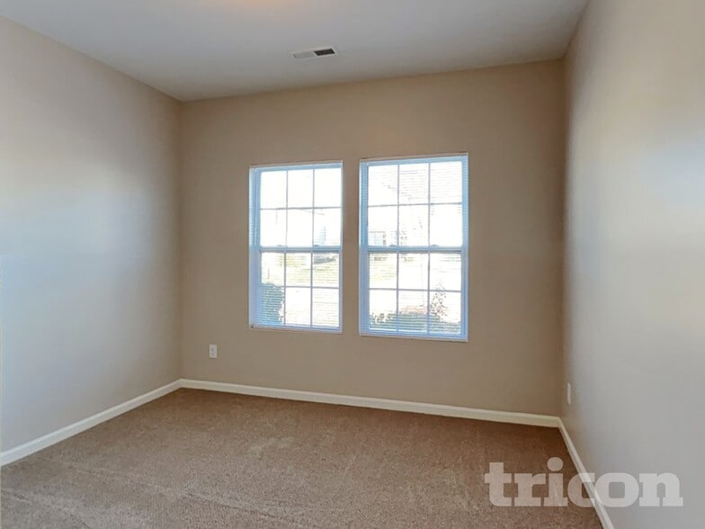 Building Photo - 3715 Gricklade Dr