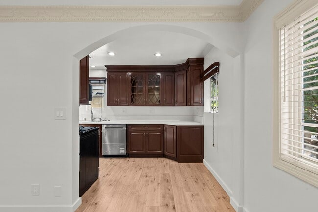 Building Photo - 18621 Bryant St