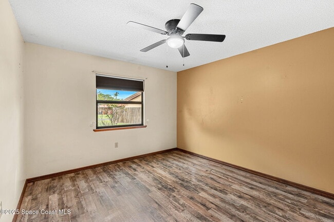 Building Photo - 1387 Gleneagles Ct