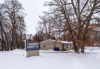 Building Photo - 4256 Fox Hills Ct