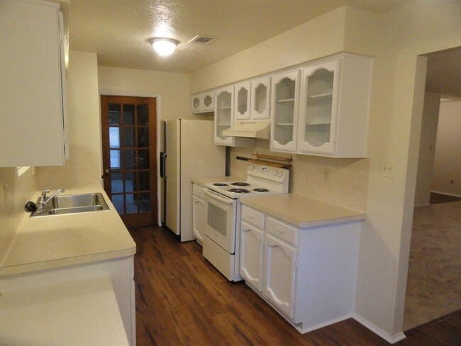 Building Photo - 16414 Paint Rock Rd