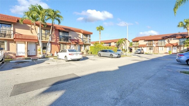 Building Photo - 1917 SW 107th Ave