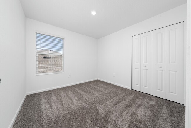 Building Photo - 5858 Le Marin Wy