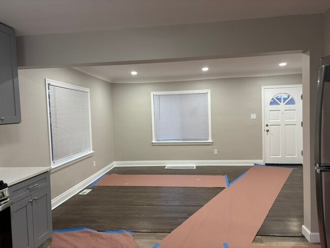 Building Photo - 3226 181st St