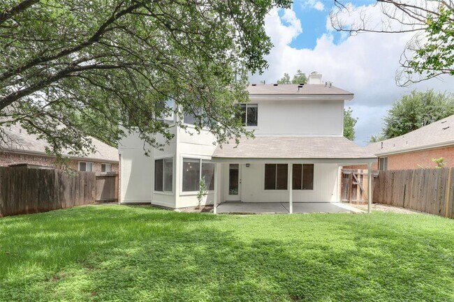 Building Photo - 16816 Dorman Dr