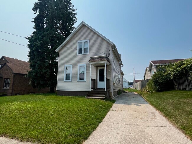 Primary Photo - 810 S 25th St