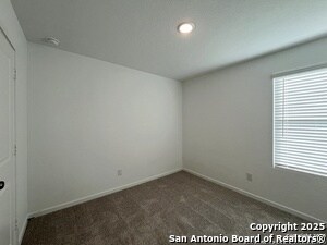 Building Photo - 534 Chevre Rd