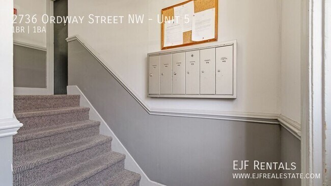 Building Photo - 2736 Ordway St NW