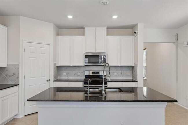 Building Photo - 4481 Acerno St