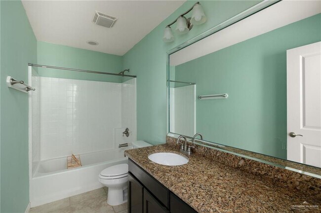 Building Photo - 2306 N 26th St