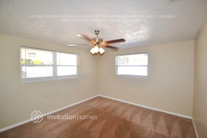 Building Photo - 6710 8th St Ct W