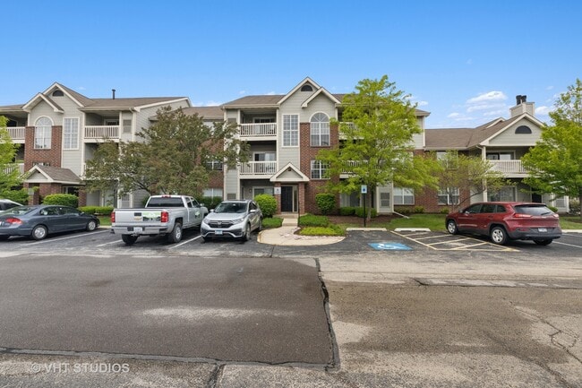Building Photo - 93 Kensington Cir