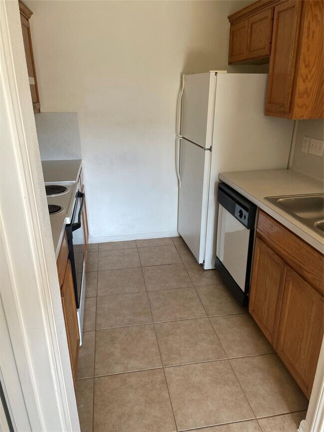 Building Photo - 105 Axis Deer Trail