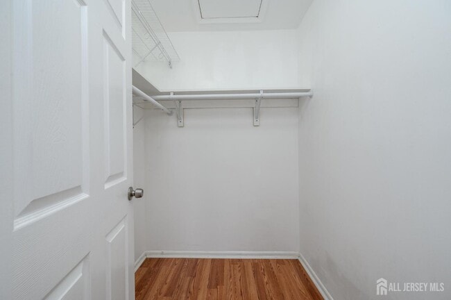 Building Photo - 180 Lackland Ave