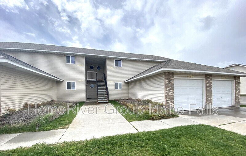 Building Photo - 3180 Chasewood Dr