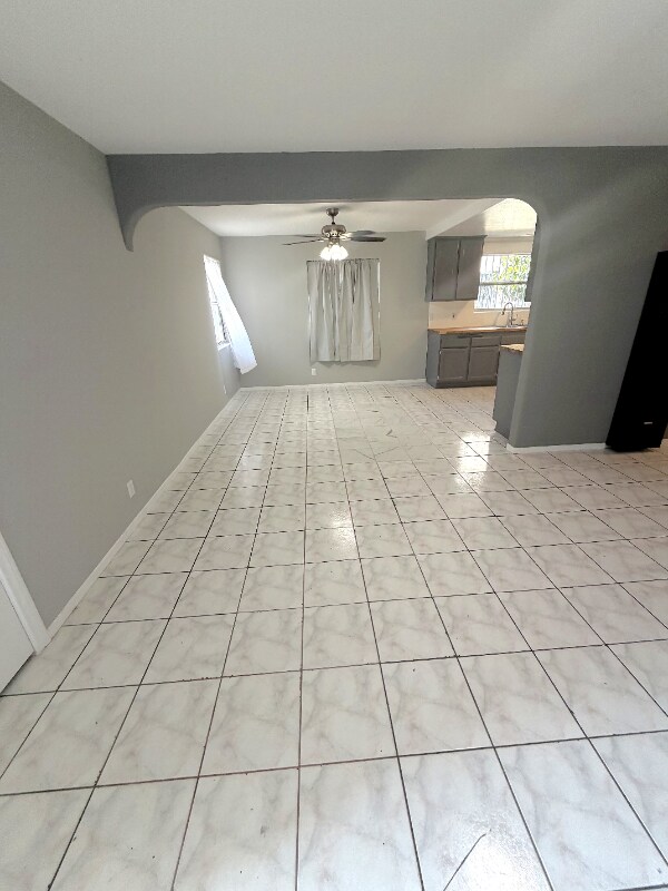 Building Photo - 1503 W Adams Blvd