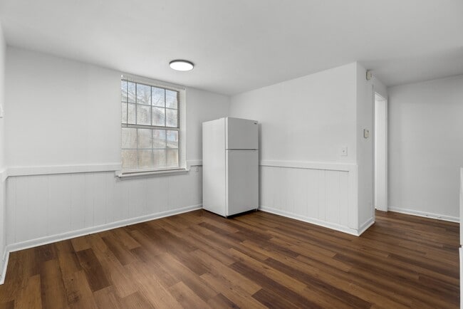 Building Photo - 612 Andrea Ct