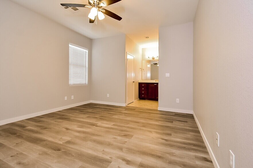 Building Photo - 3521 Midnight Mist Ct