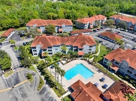 Building Photo - 18001 Richmond Pl Dr