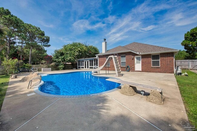 Building Photo - 2491 Parkridge Dr