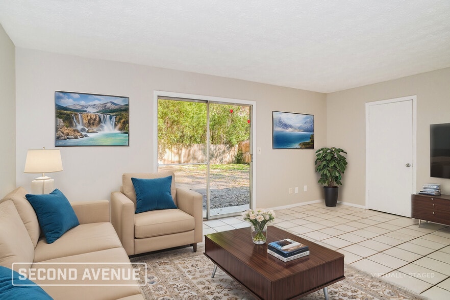 Building Photo - 5111 Arrowsmith Rd