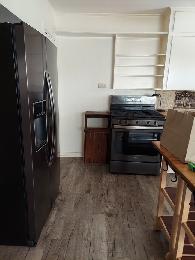 Building Photo - 2821 Eastgrove Ln