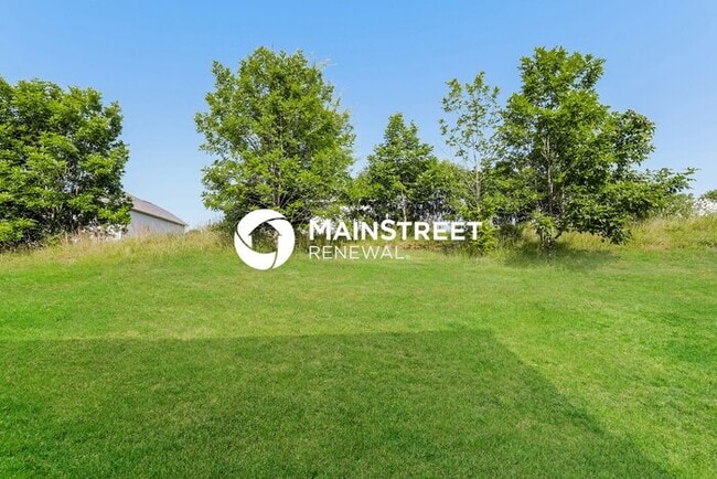 Building Photo - 3 Bedroom Pet-Friendly Home in BURLINGTON,...