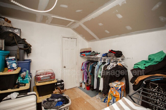 Building Photo - 4208 Aberdeen Ln