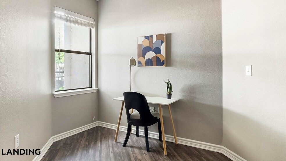 Building Photo - 15777 Quorum Dr