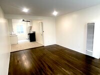 Building Photo - 1635 Lucile Ave