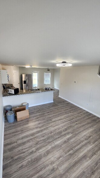 Building Photo - 4041 Liberty Ests Dr