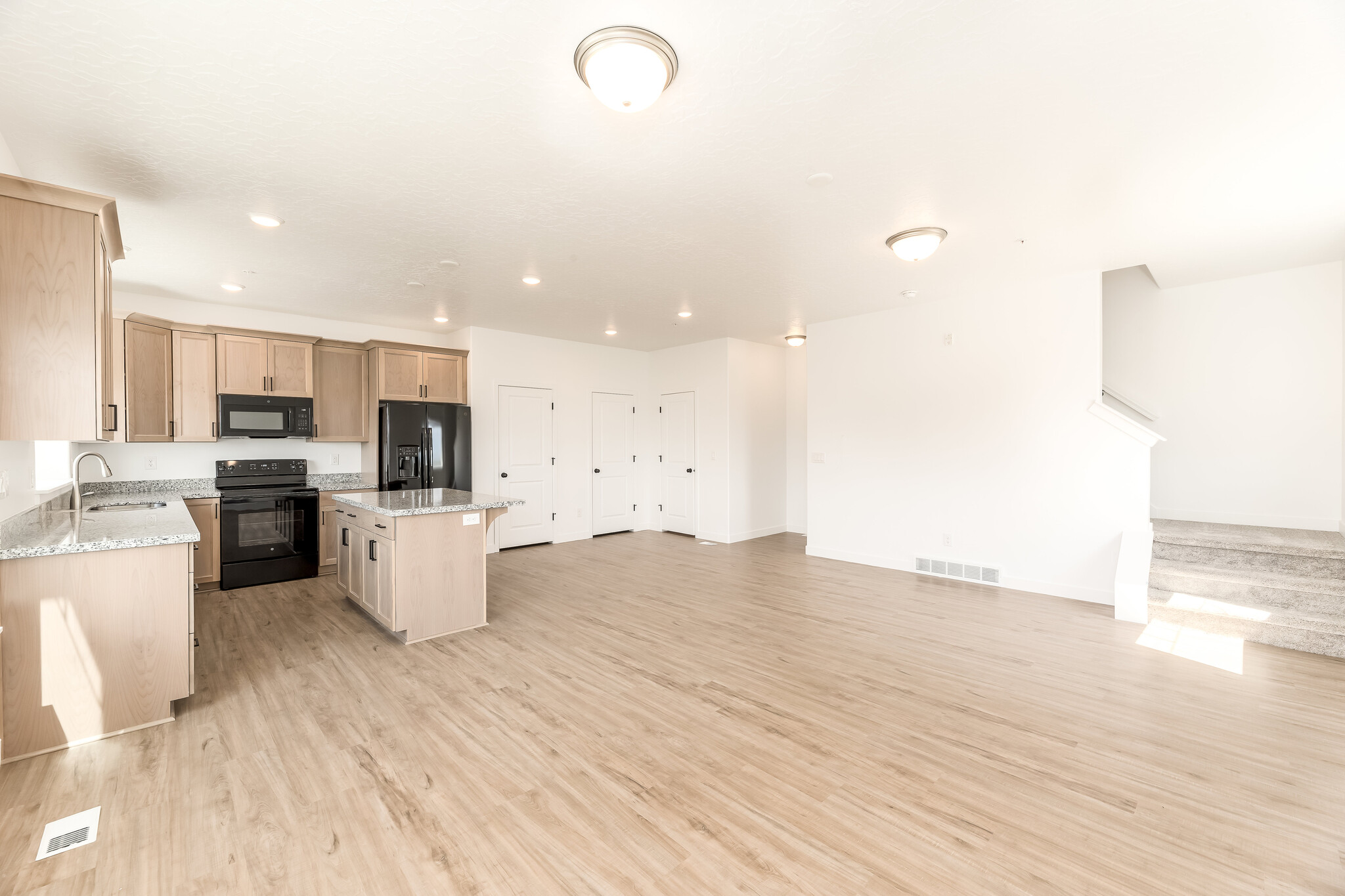 Building Photo - 4198 W Gooseneck Ct