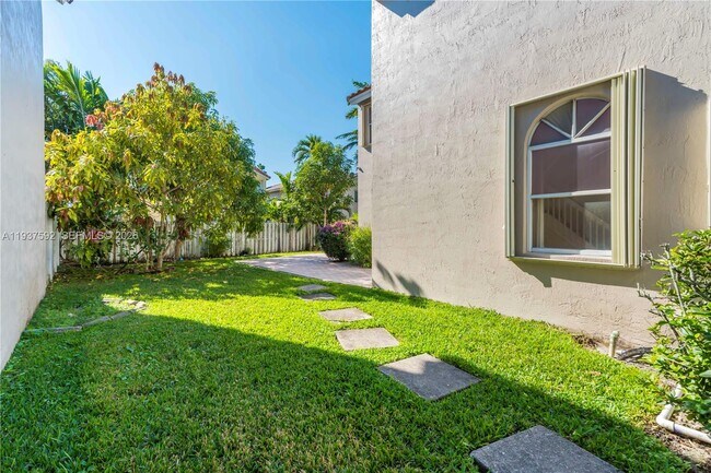 Building Photo - 19144 NW 13th St