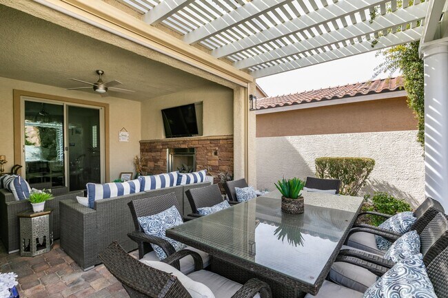 Building Photo - FULLY FURNISHED- Elegant 4-Bed, 3.5-Bath Home with Loft, Designer Finishes, and Expansive Backyard