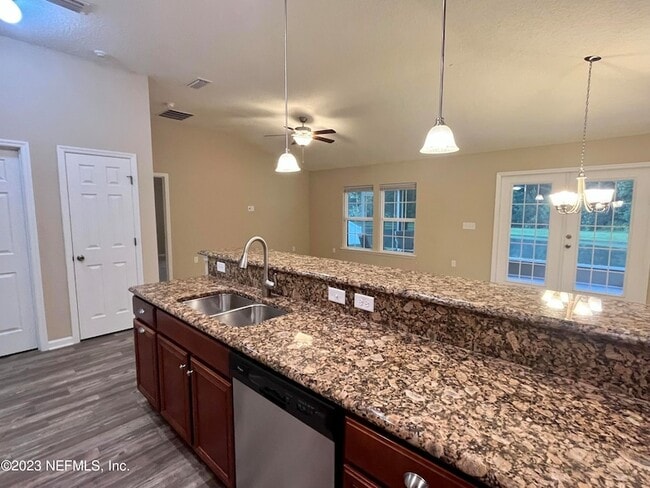 Building Photo - 3168 Angora Bay Dr