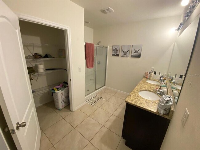 Building Photo - 4058 Silverstream Terrace