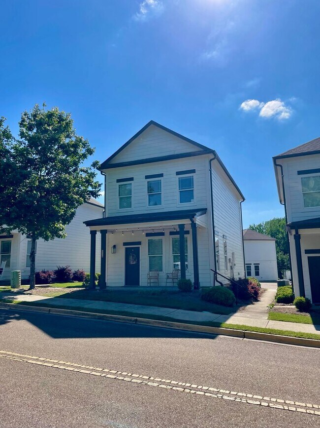 Building Photo - 5 bedrooms in Rowandale