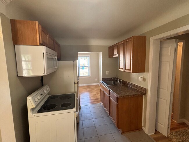 Building Photo - Freeland