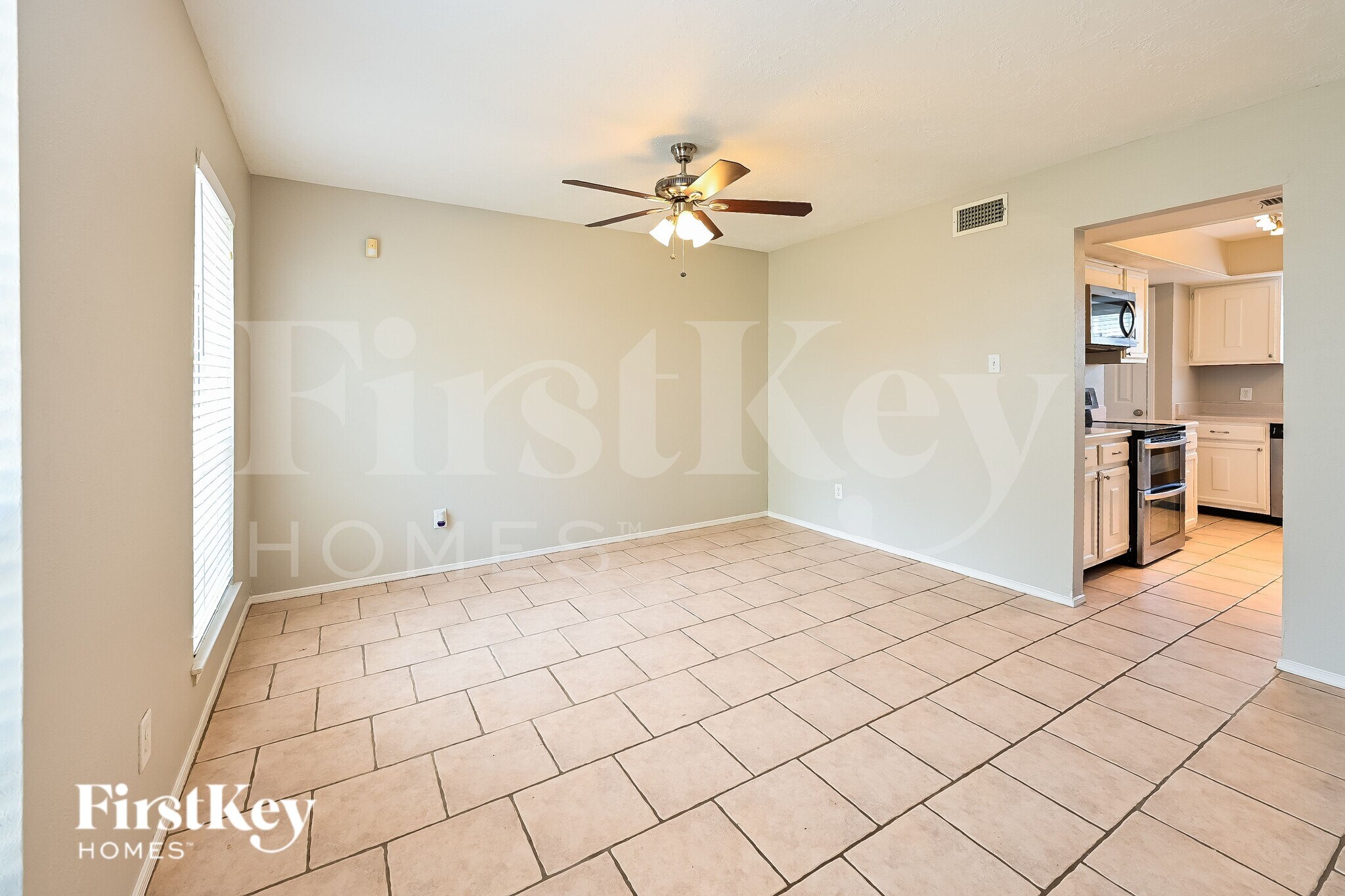 Building Photo - 1219 Briarmead Dr