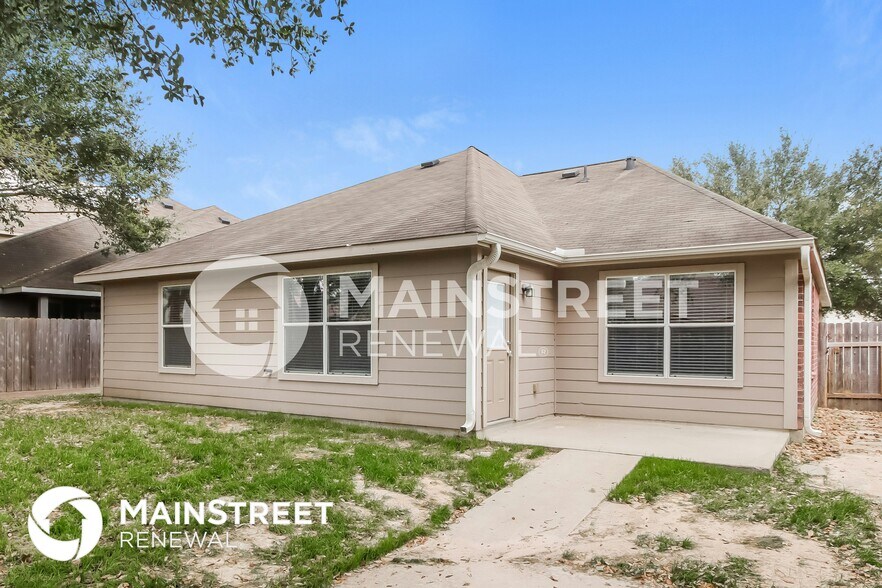 Building Photo - 308 Broken Pine Ct