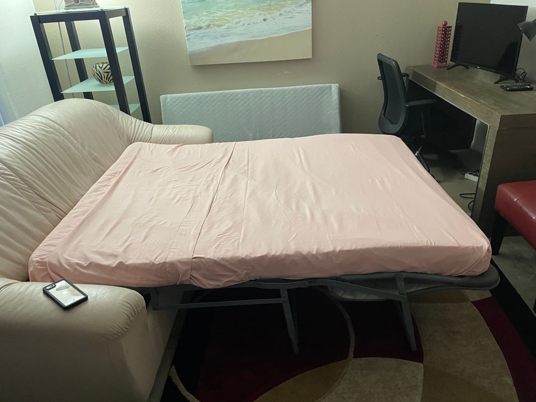 Building Photo - 562 SE Walters Terrace