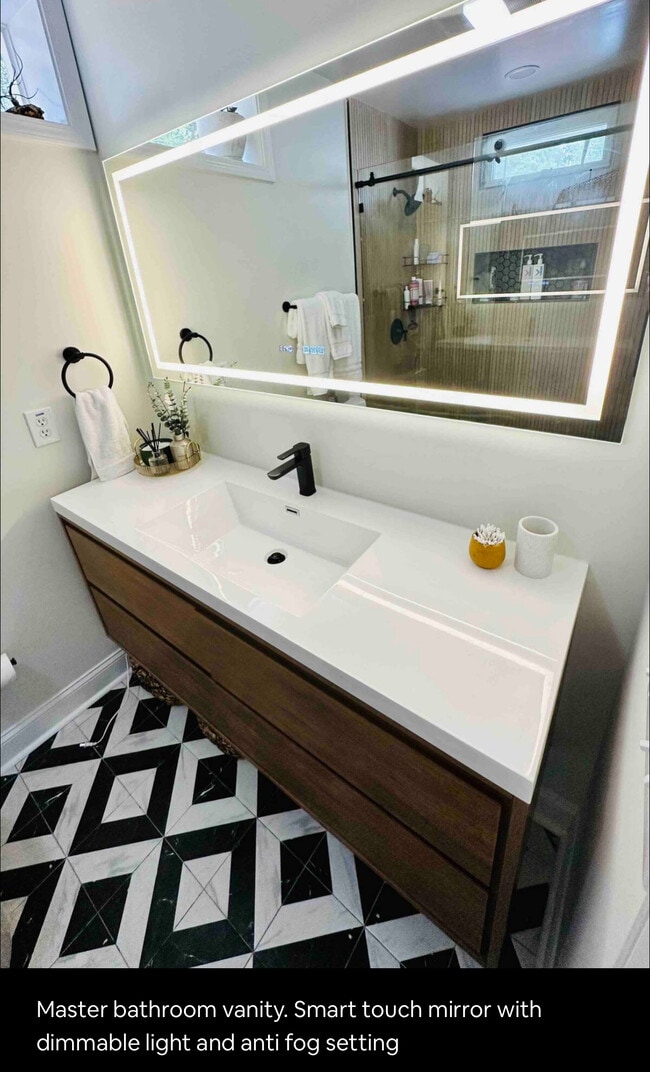 Building Photo - 2342 Beecher Rd SW