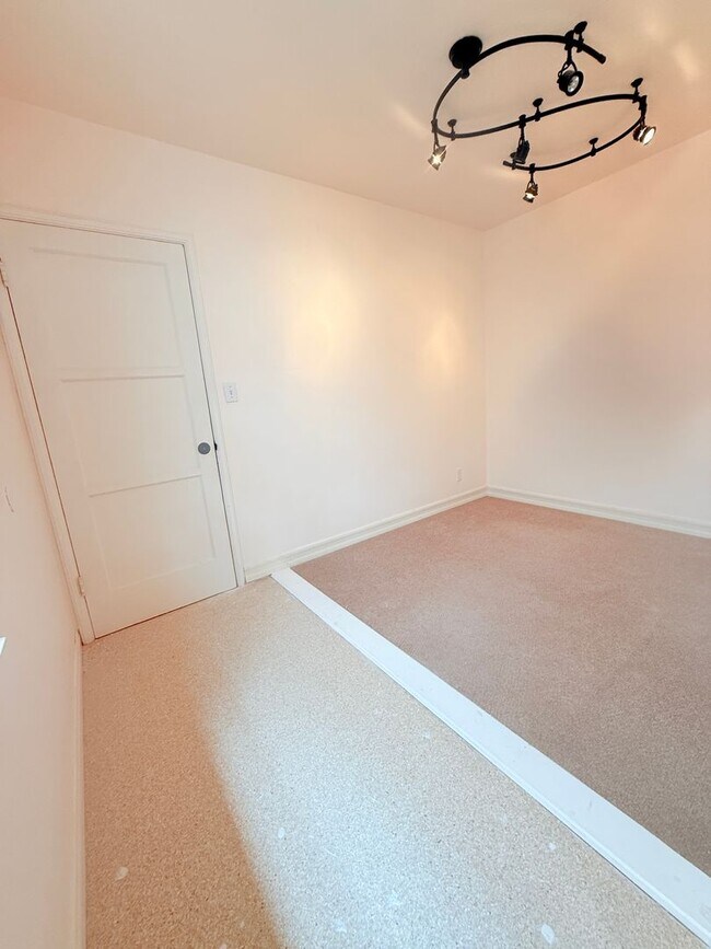 Building Photo - For Rent Units in Lompoc