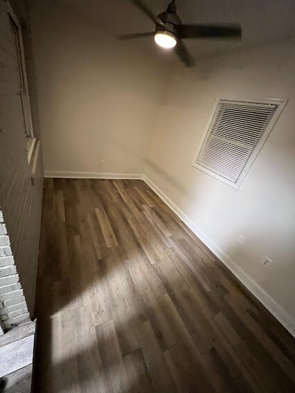 Building Photo - 1213 Raum St NE