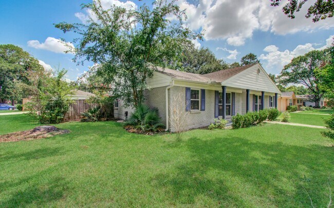 Building Photo - 11403 Braewick Dr